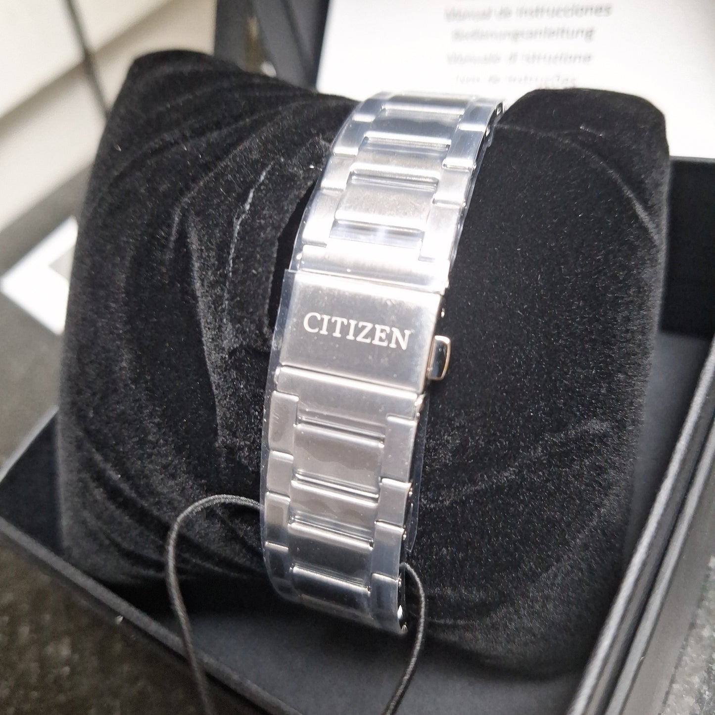 Citizen Quartz Men's Watch, Analog Display, Stainless Steel Strap