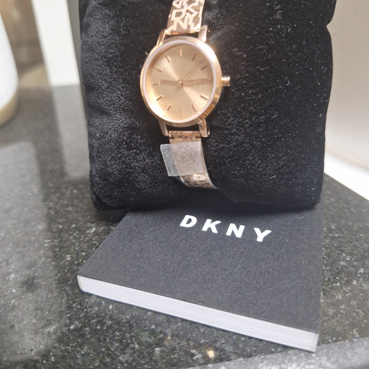 DKNY Women's Watch , Rose Gold-Tone Stainless Steel l NY2884