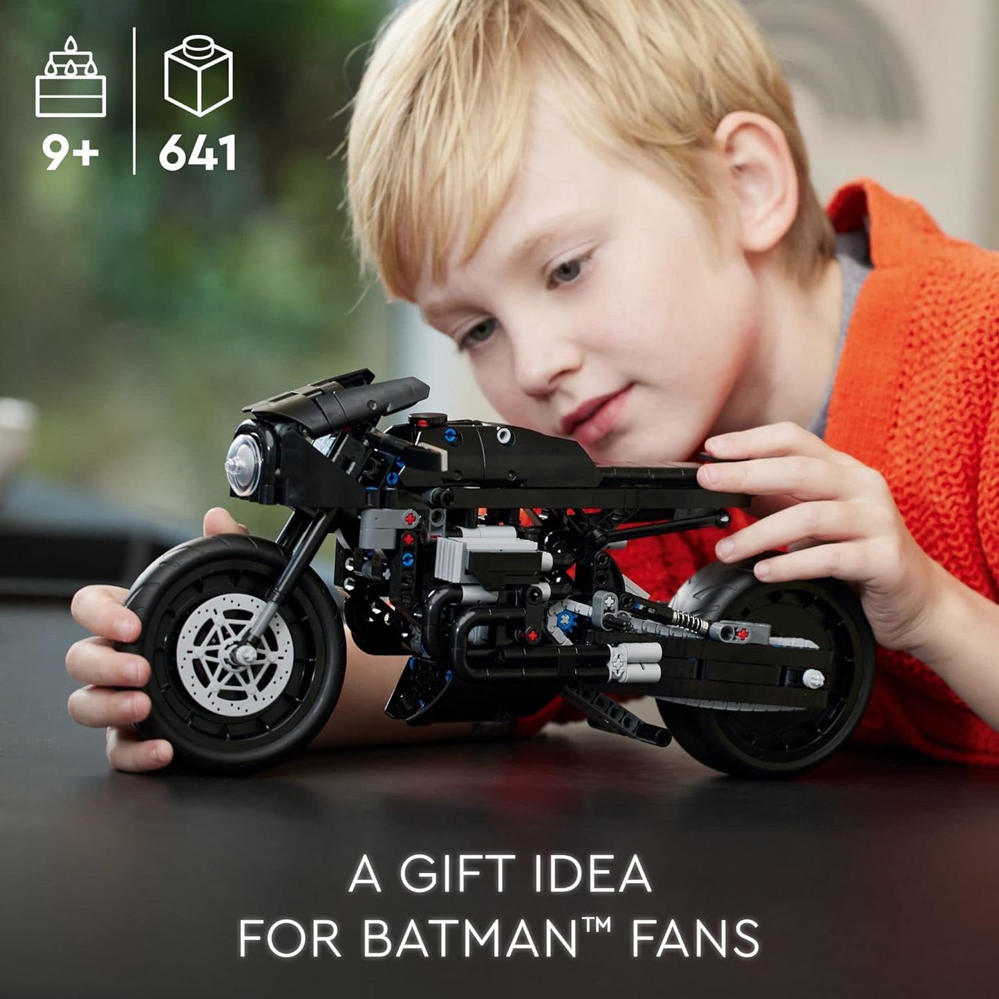 LEGO Technic The BATMAN – BATCYCLE Set 42155, Collectible Toy Motorcycle, Scale Model Building Kit of The Iconic Super Hero Bike from 2022