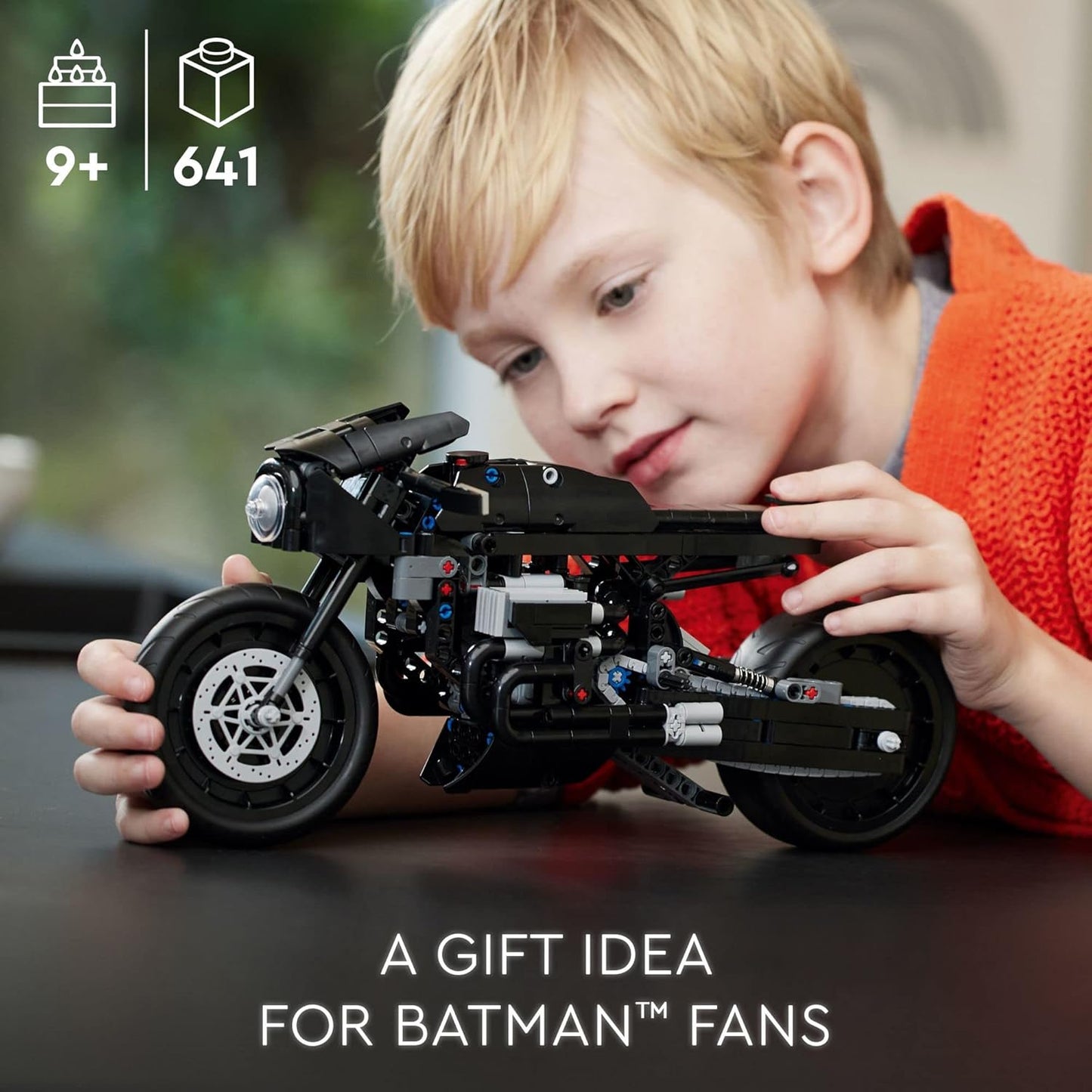 LEGO Technic The BATMAN – BATCYCLE Set 42155, Collectible Toy Motorcycle, Scale Model Building Kit of The Iconic Super Hero Bike from 2022