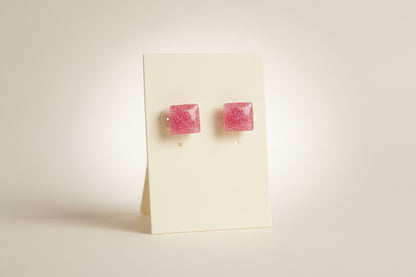 Pink glitter earing stud for woman