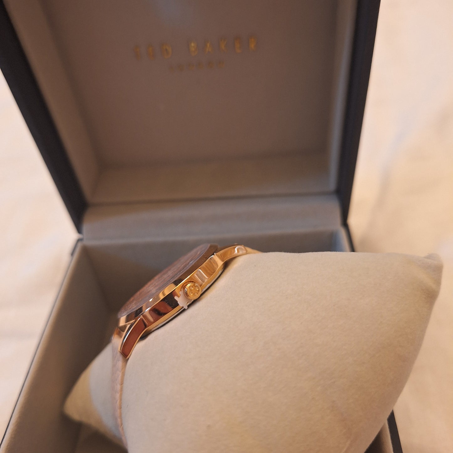 Ted Baker Women's Leather Strap Watch, Rose Gold/Pink