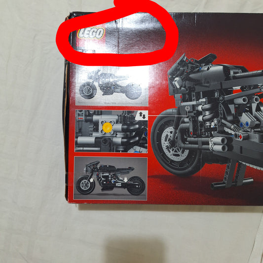 LEGO Technic The BATMAN – BATCYCLE Set 42155, Collectible Toy Motorcycle (Copy)