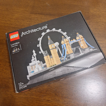 LEGO 21034 London Age 12 Years+ 460 Pieces Building Set
