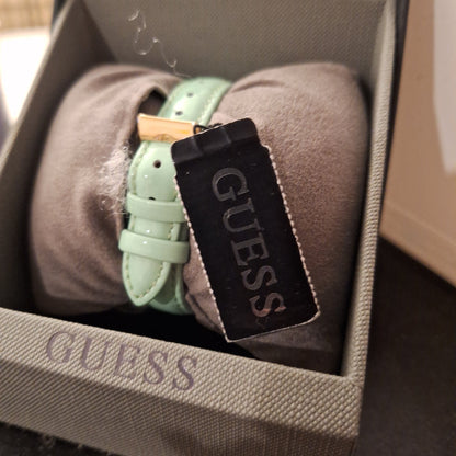 Guess Woman's Watch - czozo