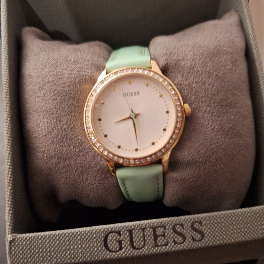 Guess Woman's Watch - czozo